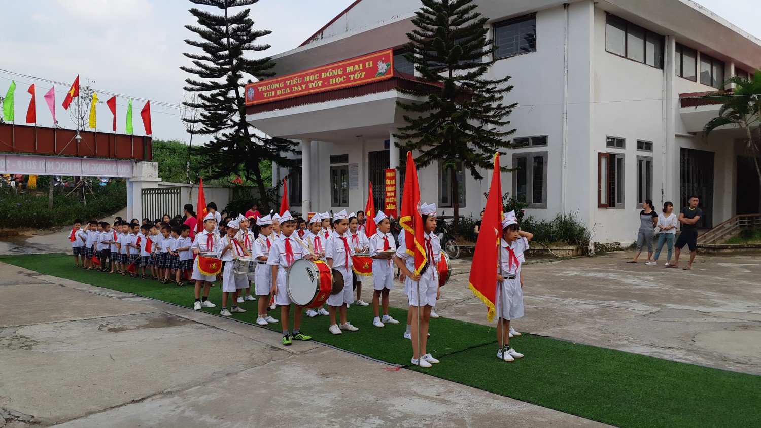 Thông báo tuyển sinh